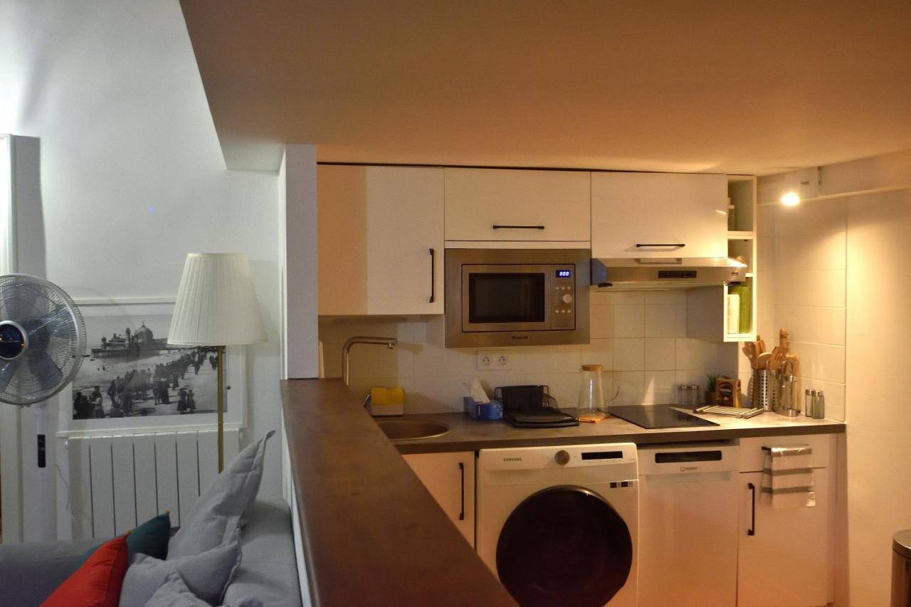 Apartment 33 On The Old Historic Senate Square Nice Bagian luar foto