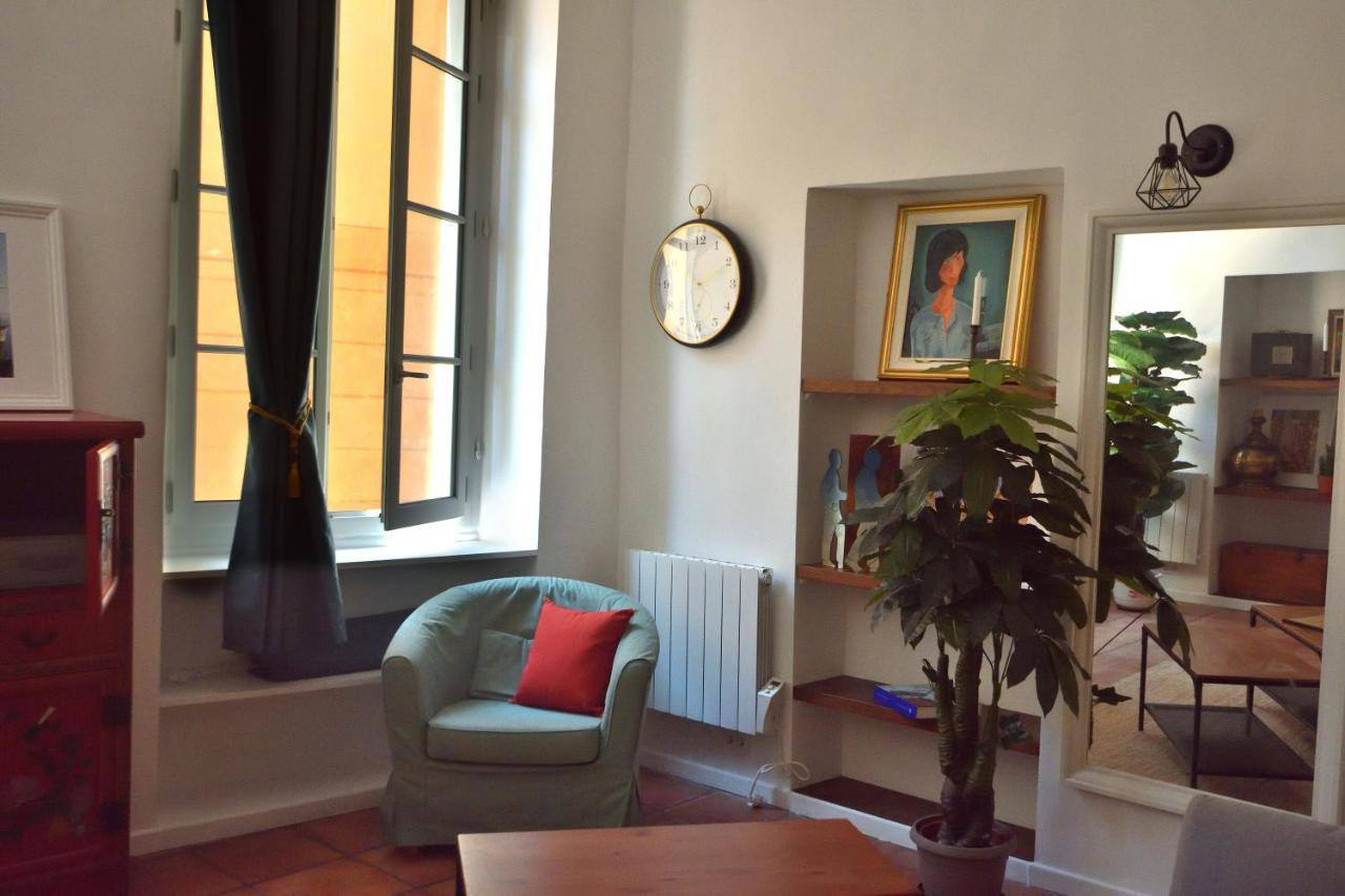 Apartment 33 On The Old Historic Senate Square Nice Bagian luar foto